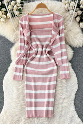 Ensemble élégant composé d'un cardigan tricoté et d'une robe à fines bretelles pour femme, deux pièces